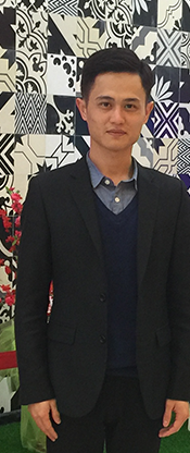 黃溢